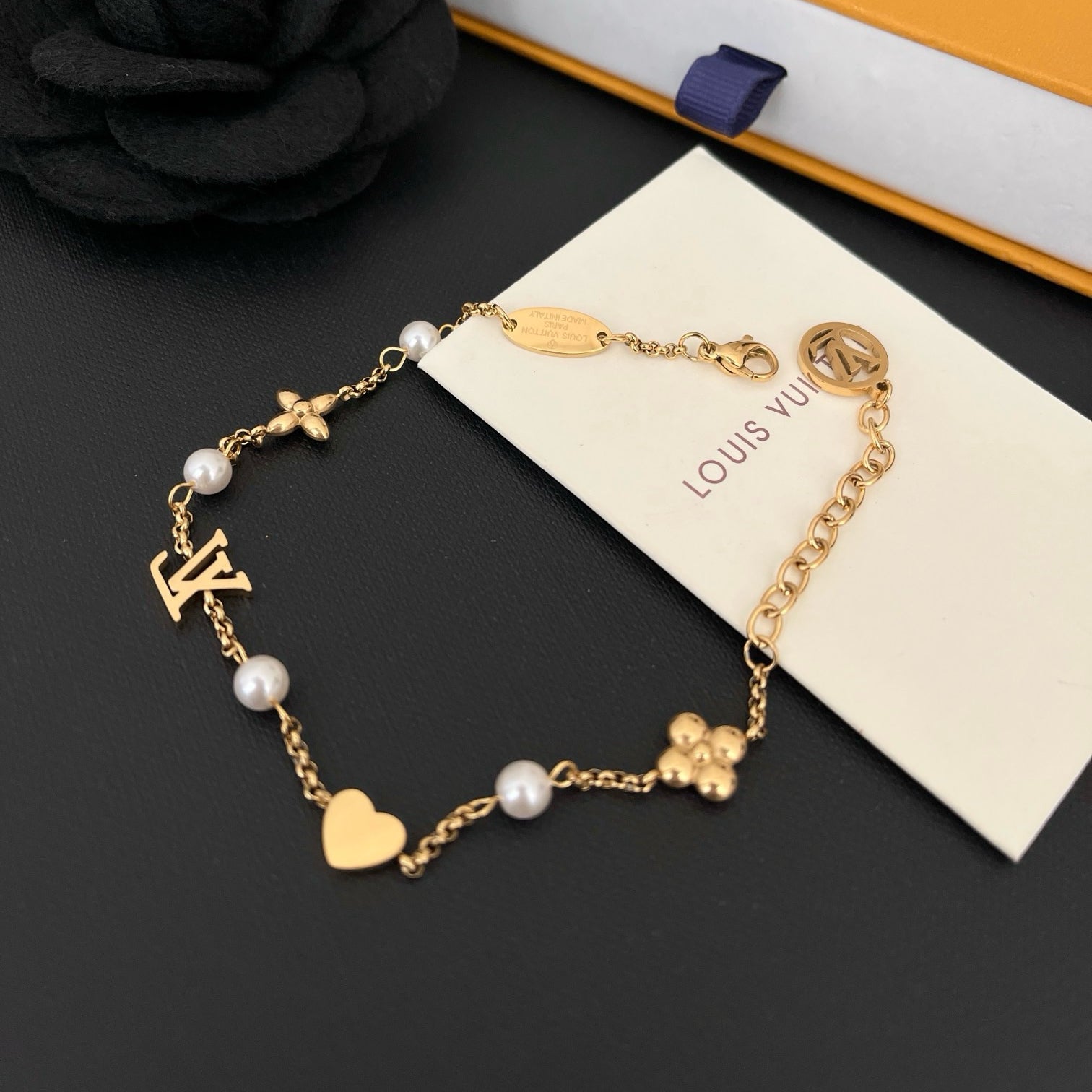 Women's Fashion Pearl Alloy Bracelet