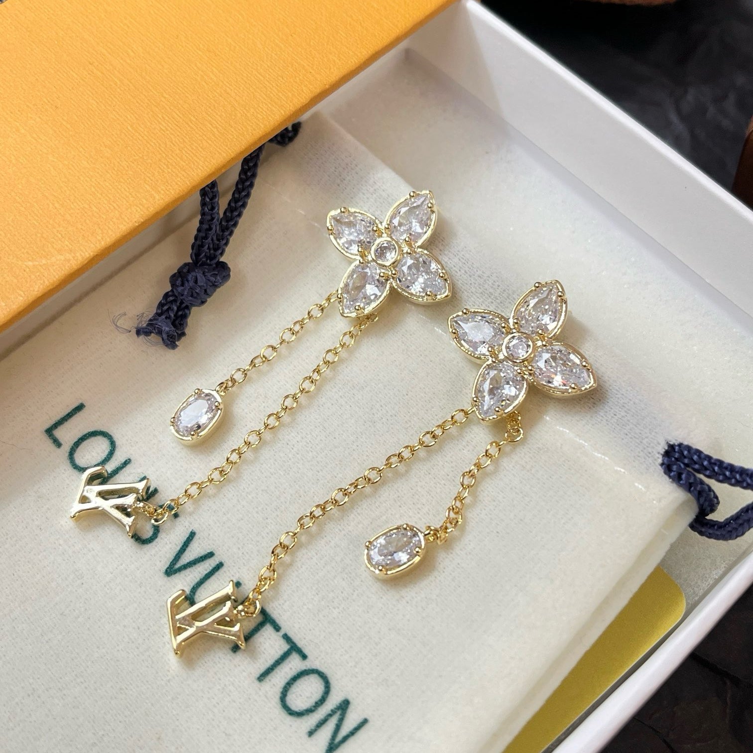 Women's Fashion Rhinestone Letter Pendant Earrings