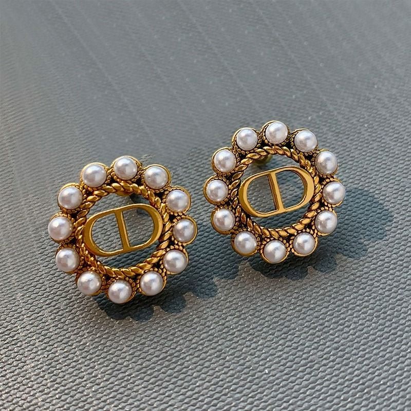 Women's Fashion Letter Rhinestone Earrings - najeste